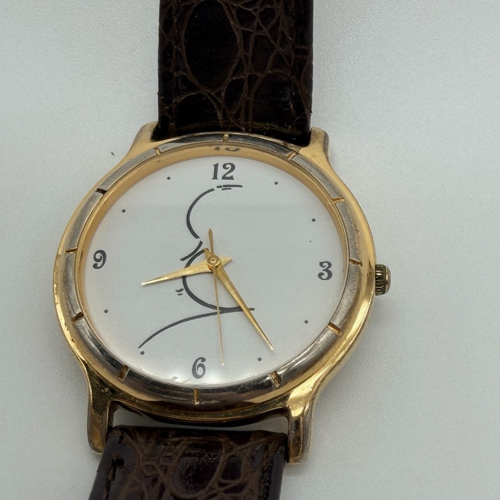 Alfred Hitchcock Logo Image Watches Inc California Japan Movt Gold Tone Watch